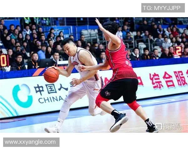 上海篮球队灵活性创新高引发热议助力球队崛起与发展 上海篮球队灵活性创新高引发热议助力球队崛起与发展