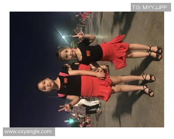 对话杨芳:回顾她的篮球生涯与成长历程的精彩瞬间 对话杨芳:回顾她的篮球生涯与成长历程的精彩瞬间