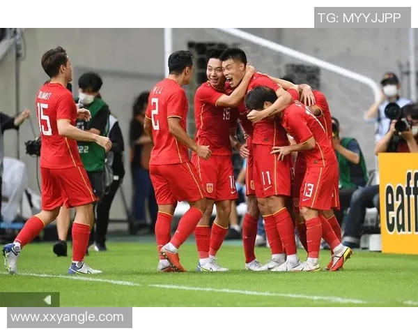 南京足球队在亚运会上的默契配合与战术分析展现团队实力与潜力