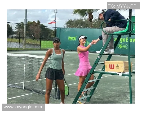 重庆网球队的耐力之道：揭秘网球运动背后的坚持与奋斗