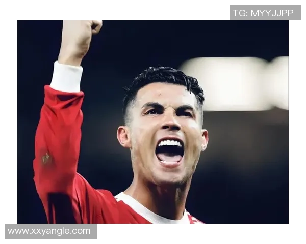 足球明星天梯高清图片展示让你领略球场传奇风采与荣耀瞬间 足球明星天梯高清图片展示让你领略球场传奇风采与荣耀瞬间